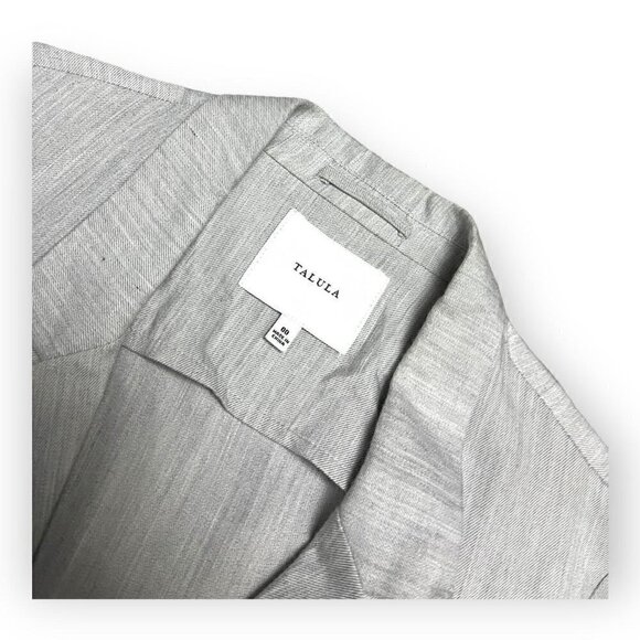 Talula Aritzia Lightweight Soft Rayon Kent Blazer Jacket - Womens 00 - Picture 2 of 4